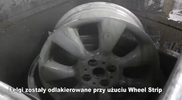 Jak usunąć starą farbę z felg aluminiowych bez uszkodzeń?