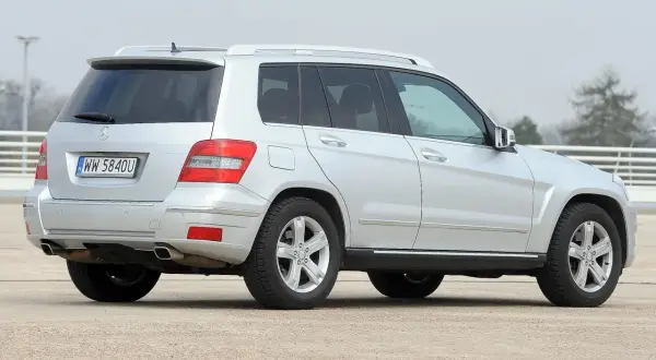 Mercedes GLK jaki silnik wybrać, aby uniknąć kosztownych napraw?